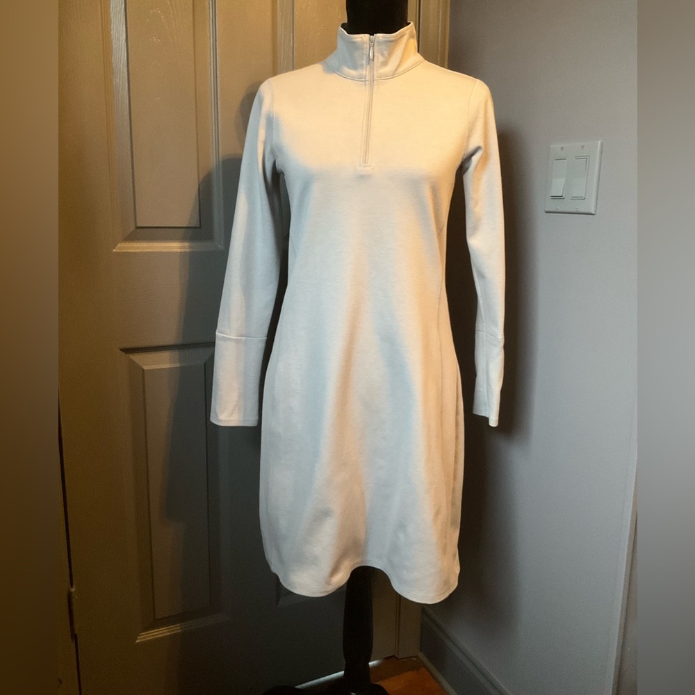 Classic Long-Sleeve Zip-Neck Dress - White